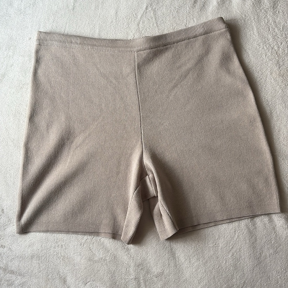 Wayf 98 Ribbed Knit Bike Shorts XL New without Tags Under Dress Under Skirt